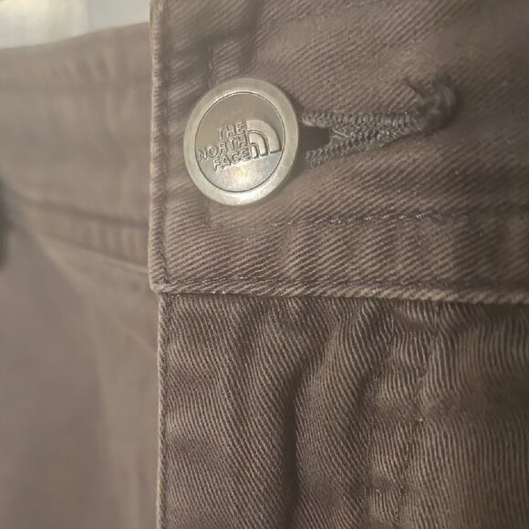 Men's Casual Brown Shorts - Picture 2 of 9